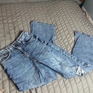 Fashion nova mom jeans